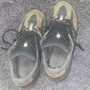 Adidas yeezy 700 Mauve